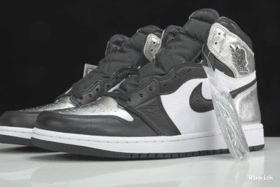 WMNS BOX) AIR CD0461-001 TOE” (RED “SILVER JORDAN OG HIGH 1 0925